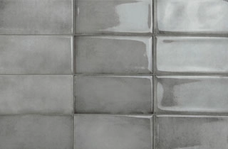 BE IN GREY shiny