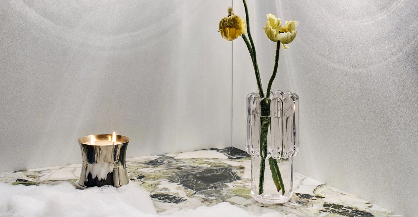 Press Vase 3